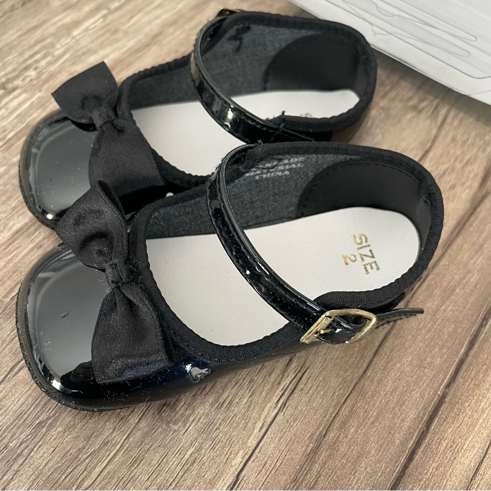 NEW Darling Baby Shoes, Infant Size 2
